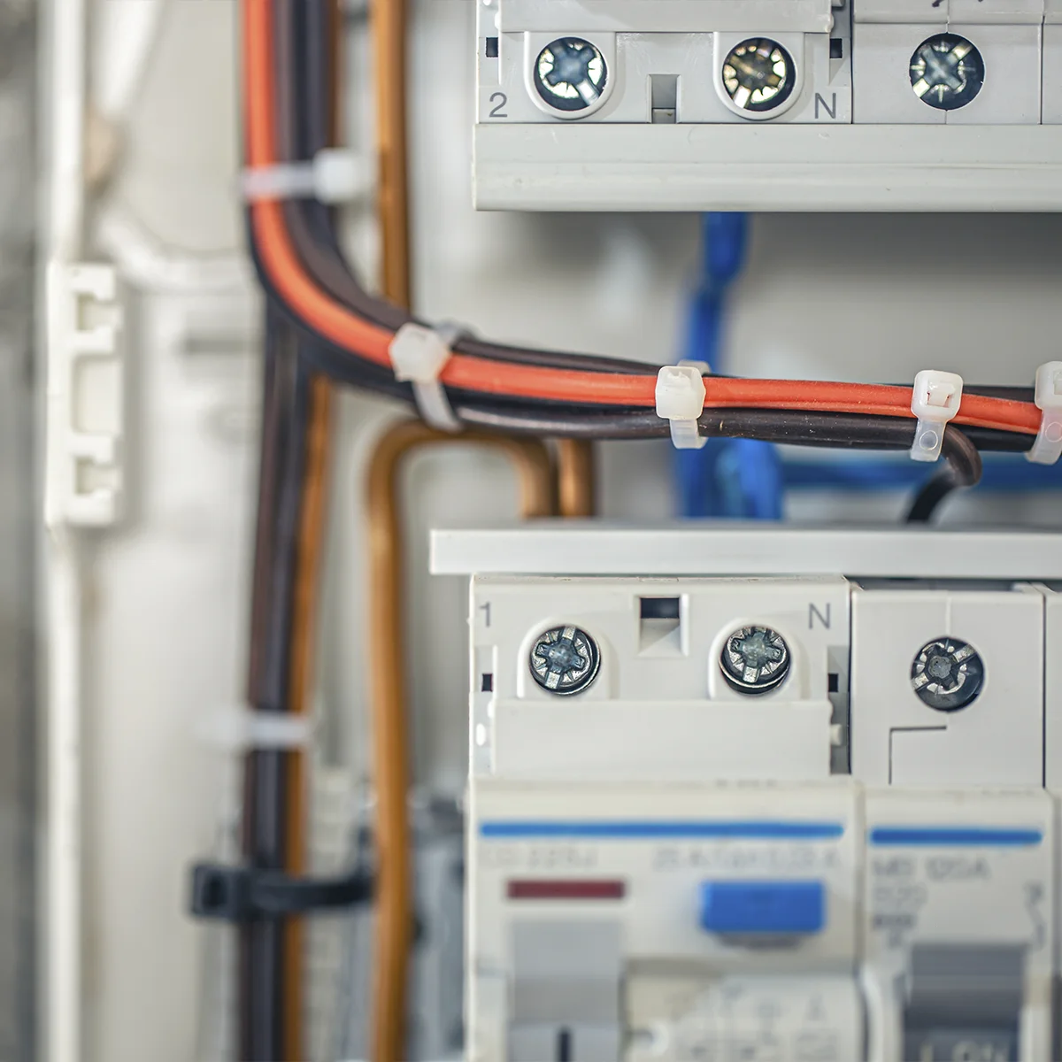 Instalaciones Eléctricas Integrales